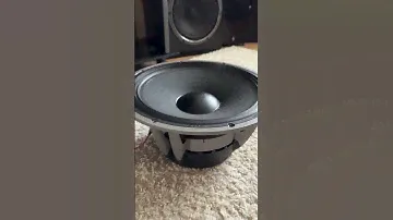 Сабвуфер Audison Voce AV 12
